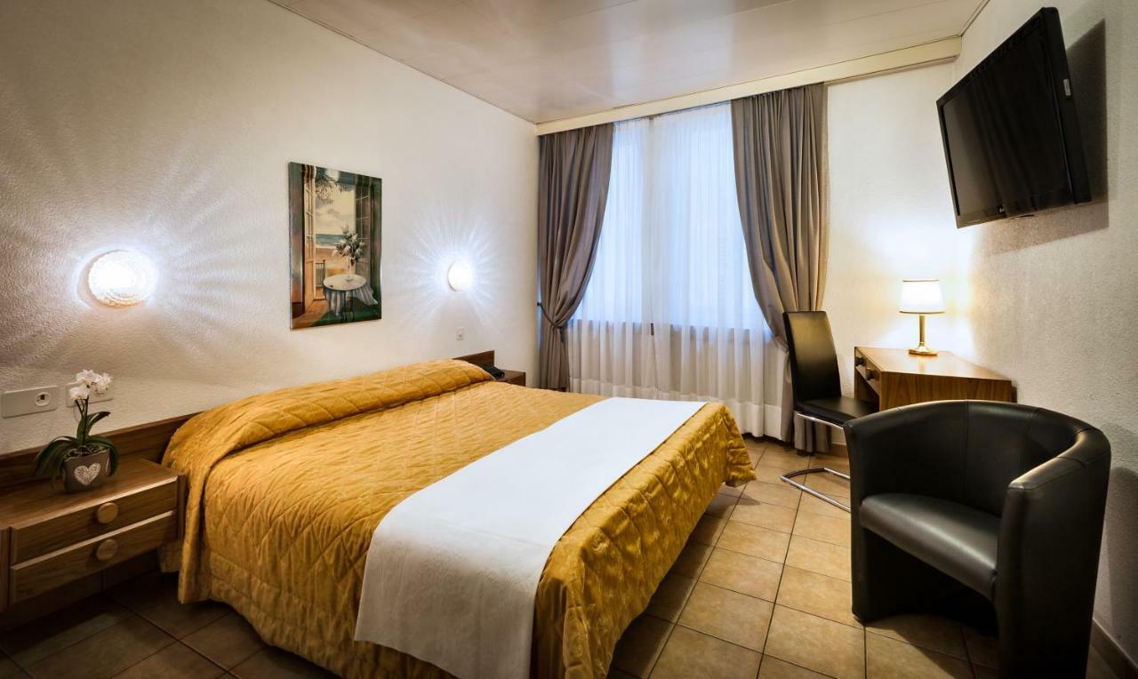 לוקרנו Hotel Dell'Angelo מראה חיצוני תמונה